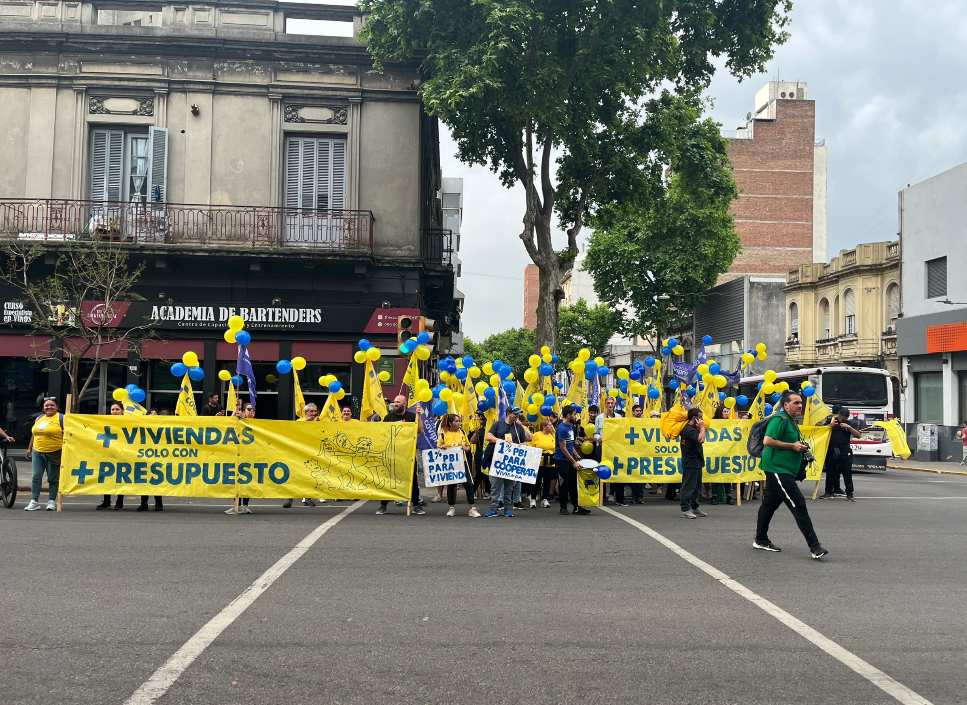 MVOT anunció cambios en el sistema de sorteos para cooperativas de vivienda